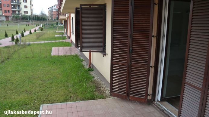 Eladó új építésű 60 m2-es lakás a Duna part szomszédságában