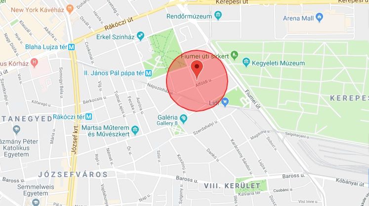 Eladó 50 nm-es, 1,5 szobás erkélyes lakás