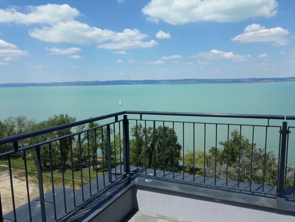 Eladó 77 nm-es lakás a Balaton déli partján 1102