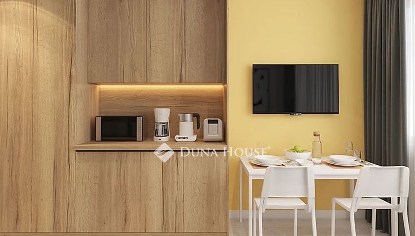 Hálófülke-nappalis apartman eladó