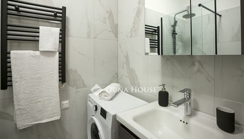 Új építésű lakás a Magdolnanegyedben B003