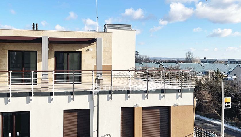 Költözhető elegáns lakások Csillaghegyen