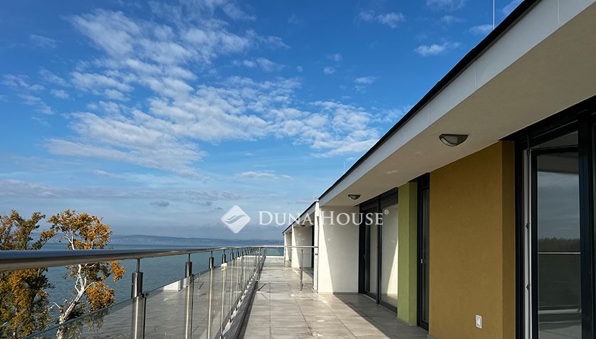 Sail Homes